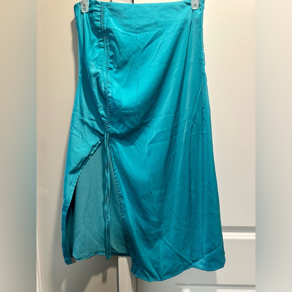 Lulus NWT Side Zip Skirt Large
